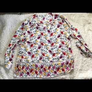 OLD NAVY |  white floral tunic